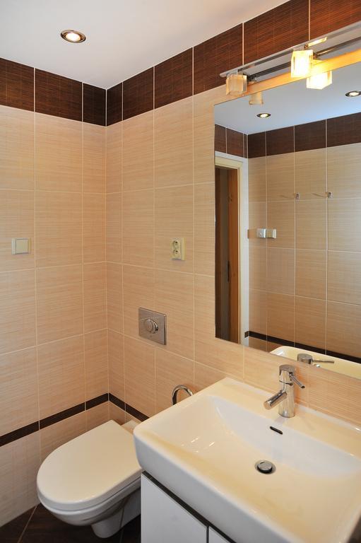 Apartment Near The Old Town Square Praag Kamer foto